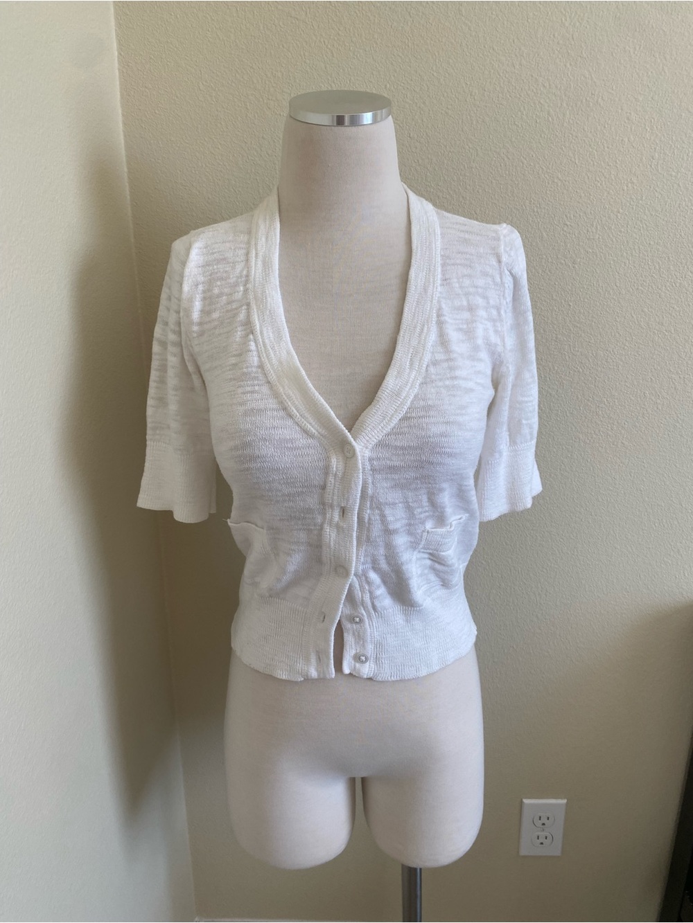 Mossimo Supply Co. White Short Sleeve Button-Up Knit Top
